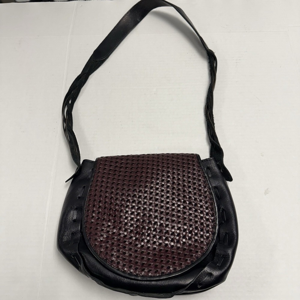 Patricia Nash Italian Genuine Leather Shoulder / Crossbody Bag Large Woven Flap